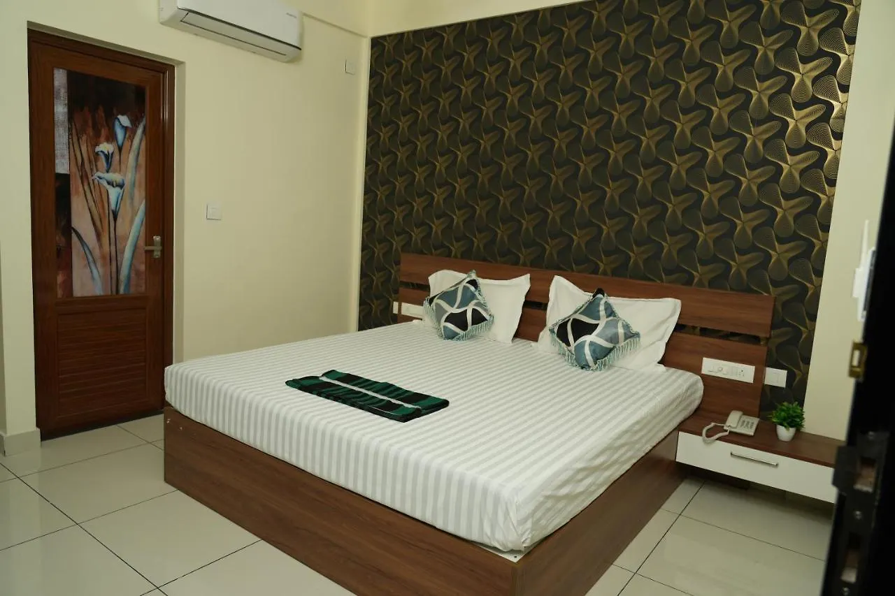 Gold And Pearl Residency Hotel Guruvayur